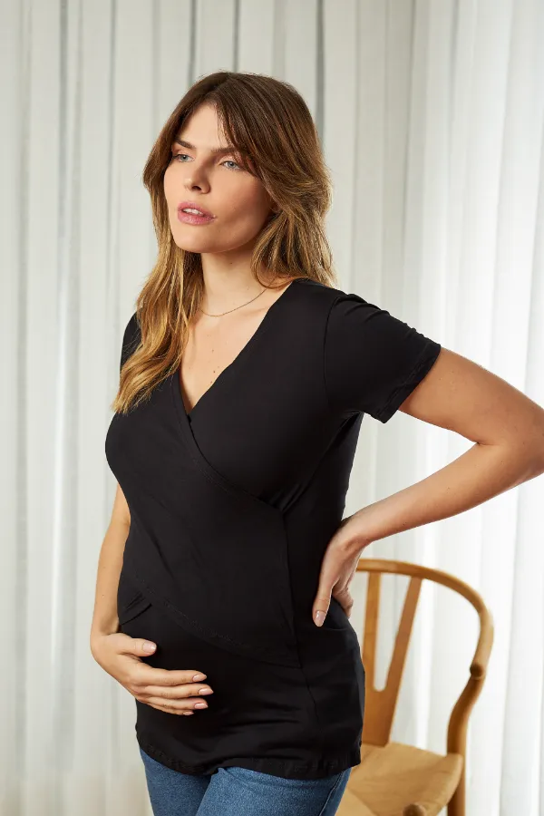 BLUSA GESTANTE E AMAMENTAÇÃO MANGA CURTA COM TRANSPASSE PRETO - Imagem 1