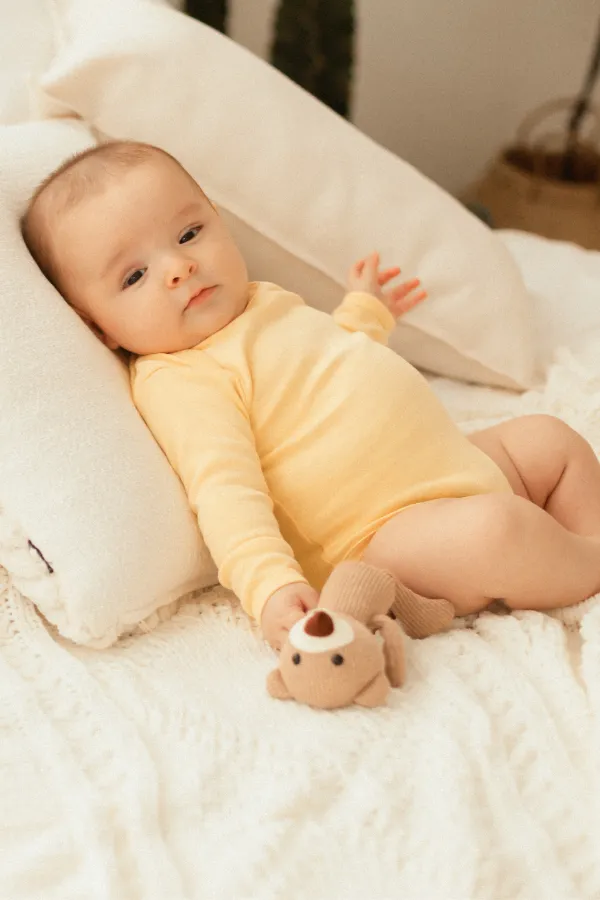 BODY DE BEBÊ ALGODÃO EGÍPCIO MANGA LONGA AMARELO CLARO - Imagem 2