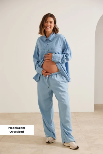 CAMISA JEANS LEVE COM BOLSO GESTANTE E AMAMENTAÇÃO AZUL CLARO - Imagem 1