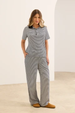 CONJUNTO GESTANTE E AMAMENTAÇÃO CAMISETA POLO E CALÇA DE MALHA
