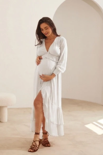 VESTIDO GESTANTE E AMAMENTAÇÃO MIDI TULE SOLTINHO E BABADOS OFF WHITE - Imagem 1