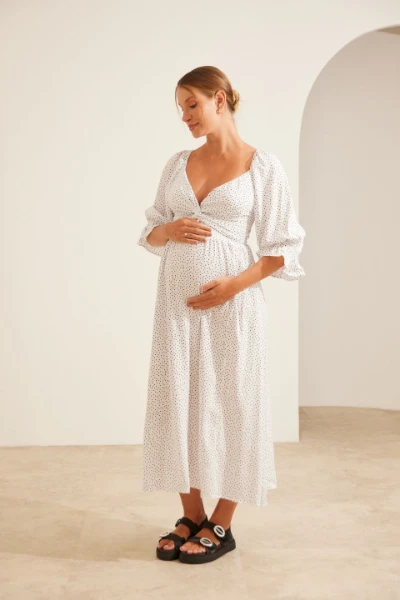 VESTIDO MIL LOOKS DE VISCOSE FRESQUINHA GESTANTE E AMAMENTAÇÃO BRANCO COM POA MARINHO - Imagem 1