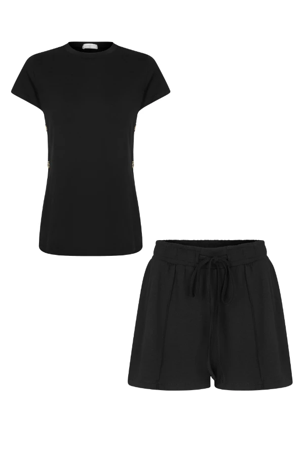 KIT BLUSA COM BOTÕES LATERAIS E SHORTS SOLTINHO ULTRACONFORTO®  - Imagem 2