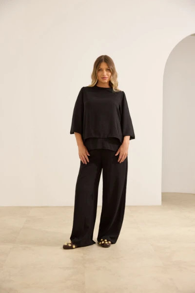 KIT BLUSA CLÁSSICA MANGA LONGA E CALÇA SOLTINHA  - Imagem 2