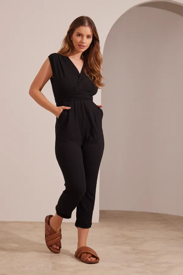 MACACÃO REGATA COM TRANSPASSE GESTANTE E AMAMENTAÇÃO PRETO - Imagem 1