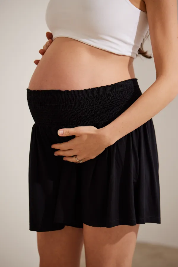 SHORTS GESTANTE RELAX PRETO - Imagem 1