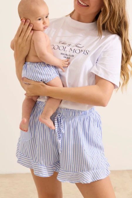 SHORTS SOLTINHO COM BABADOS GESTANTE E PÓS-PARTO LISTRADO AZUL CLARO