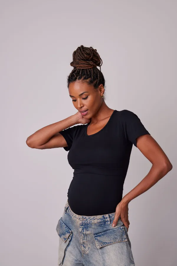 T-SHIRT CONFORTO GESTANTE E AMAMENTAÇÃO  PRETO - Imagem 1