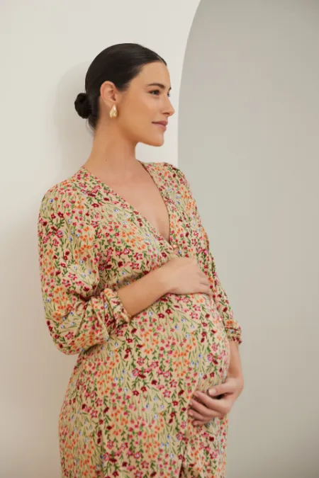 VESTIDO MIL FORMAS GESTANTE E AMAMENTAÇÃO FLORAL BEGE