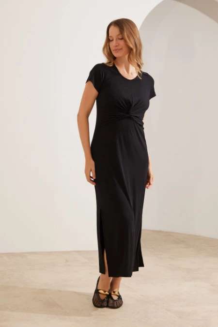 VESTIDO AMAMENTAÇÃO MÃENIFORME LONGO CANELADO PRETO
